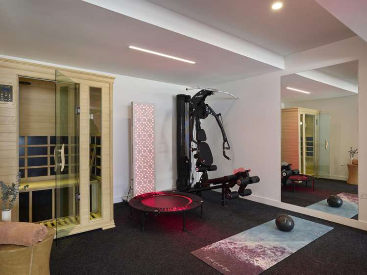 7 Surf Road Mt Maunganui_25