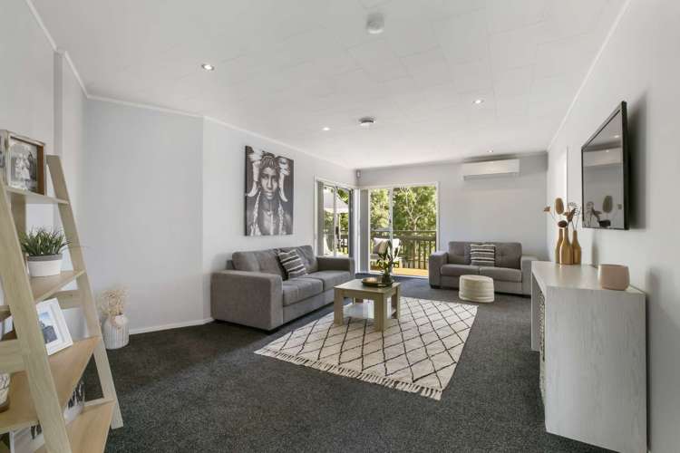 52 Redcrest Avenue Red Hill_7