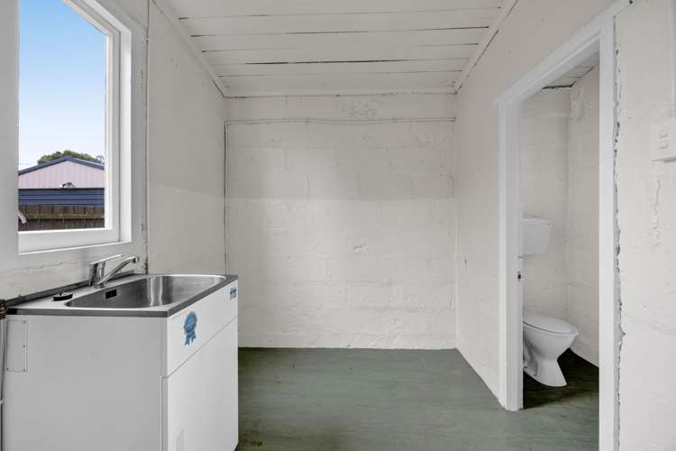 40 Waihi Road Hawera_12