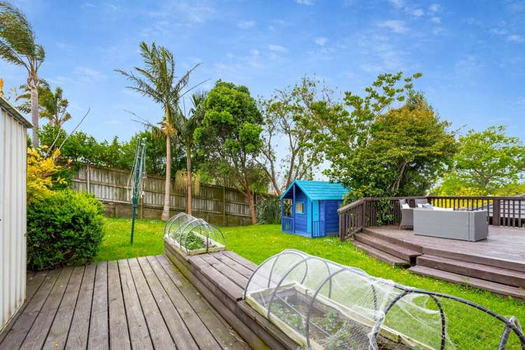 116 Whangaparoa Road Red Beach_12