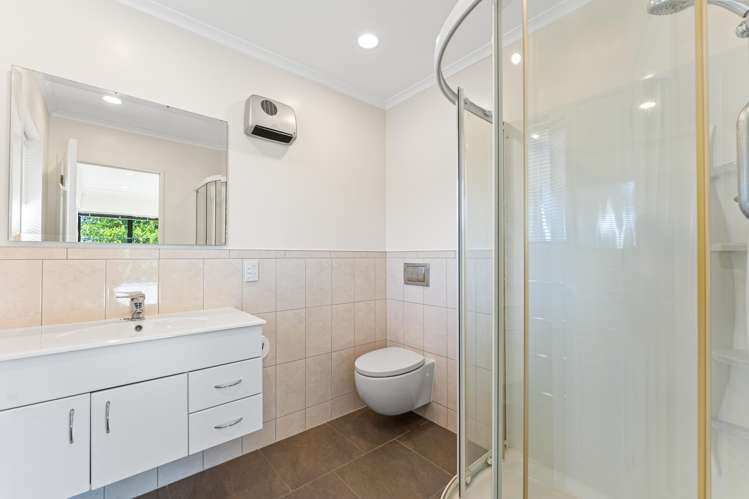 2 Rosebank Grove Waikanae_15