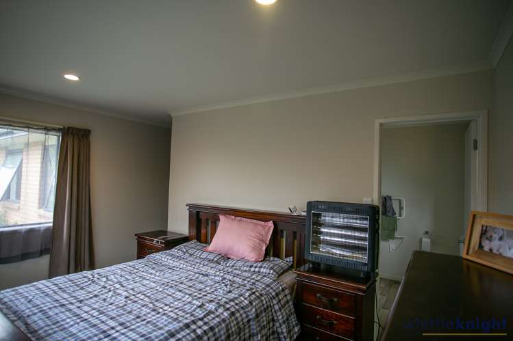 44 Hungerford Drive Rolleston_11