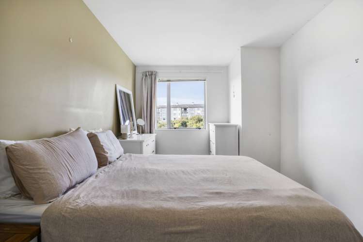 92/7 Kelvin Hart Drive East Tamaki_12