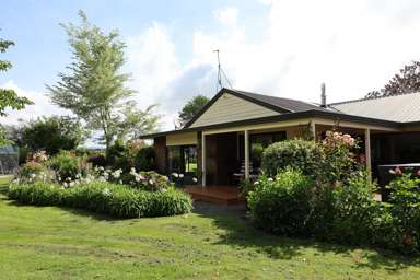 82 Pugh Road_2