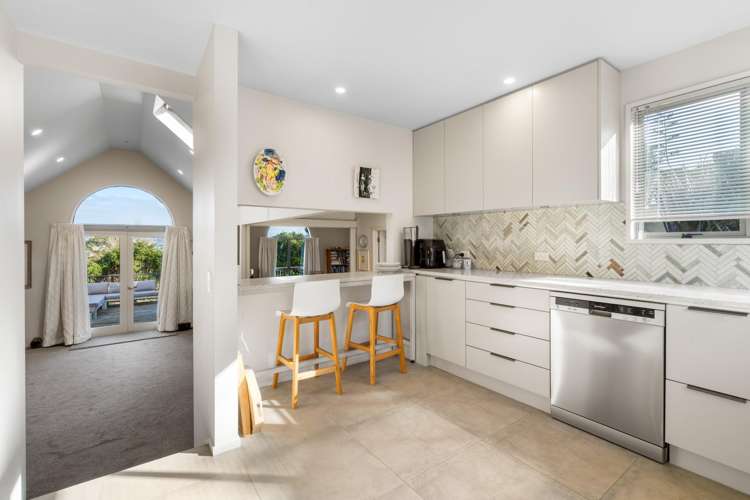 44 Shandon Road Vauxhall_7