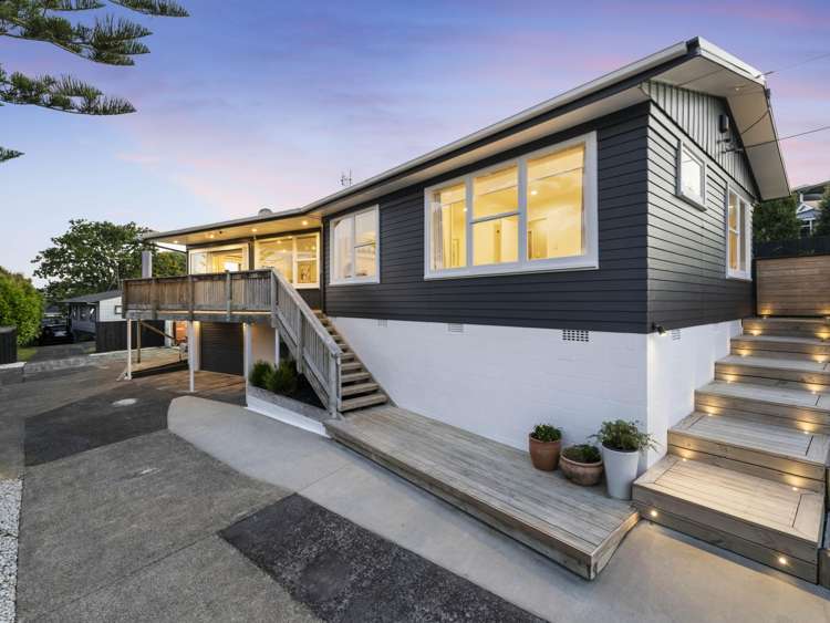 21 Lowtherhurst Road Massey_20