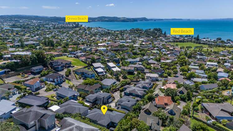 89d William Bayes Place Red Beach_38