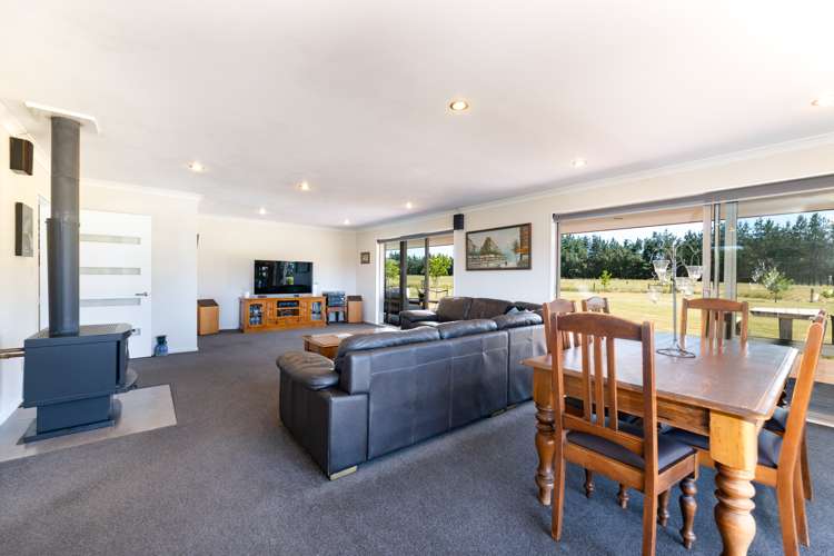 2840 South Eyre Road West Eyreton_3
