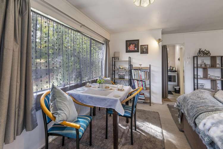 1/10 Sunset Street Hilltop_6