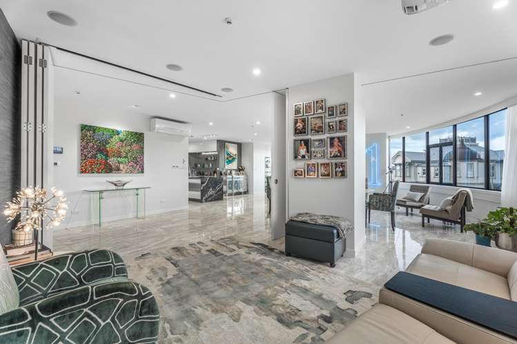 1/10 Shelly Beach Road Saint Marys Bay_10