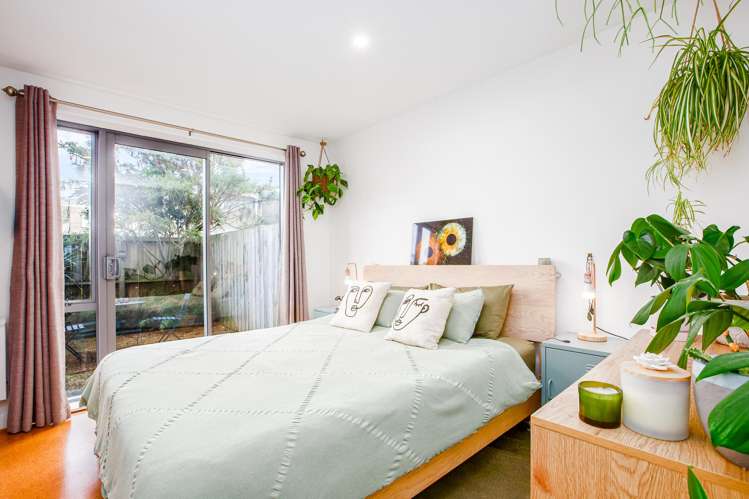 18/31 Princess Terrace Newtown_12
