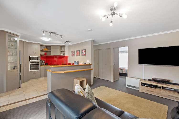 24 Radisich Place Mount Maunganui_10