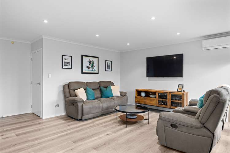 39 Alpers Ridge Leamington_11