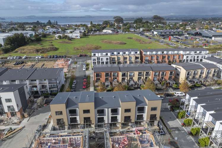 Lot 2/20 Falcon Crescent Hobsonville_36