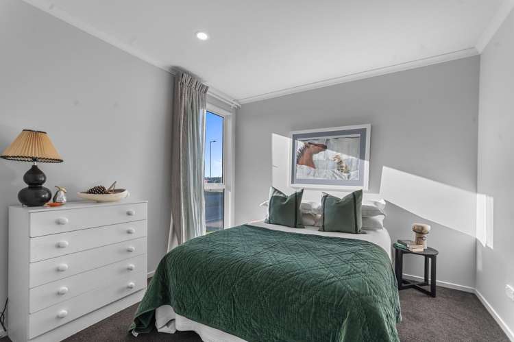 5 Tippet Crescent Wigram_10