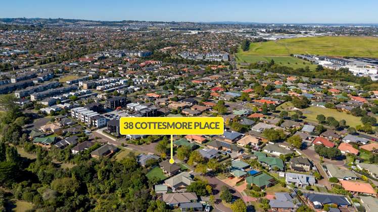 38 Cottesmore Place Huntington Park_20