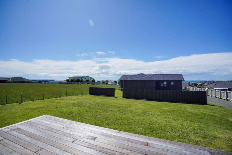 A/25 Milton Street Riverton_12