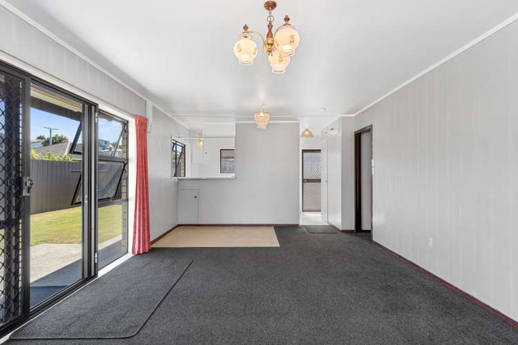 27 Yatton Street Parkvale_3