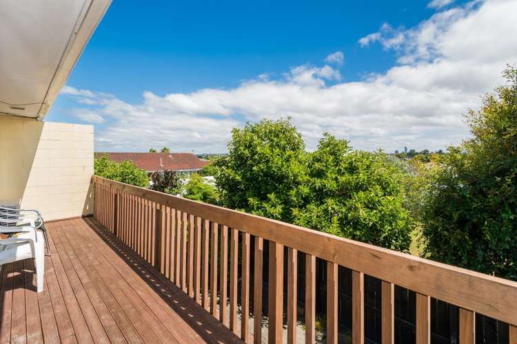 3/57 Lake Road Devonport_5