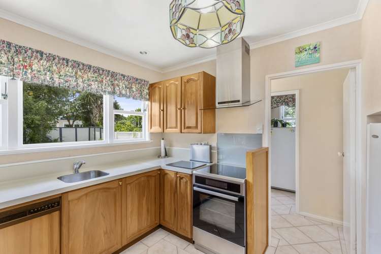 33 Orr Crescent Lower Hutt_9