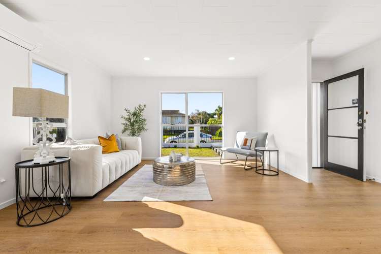 22 Chelburn Crescent_2