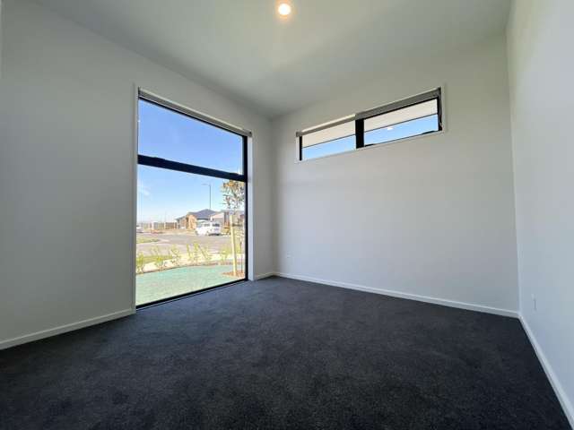 52 Chartreuse Way 11103_1