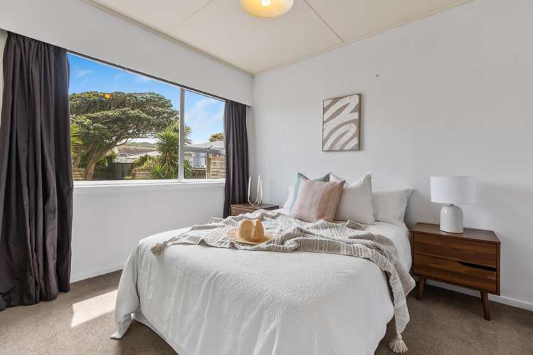 27 Rospeath Crescent Spotswood_16