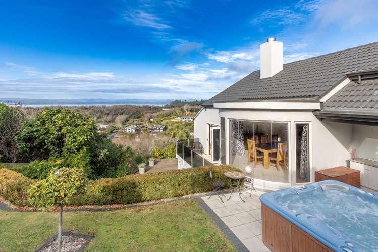 27 Te Urunga Place Acacia Bay_14