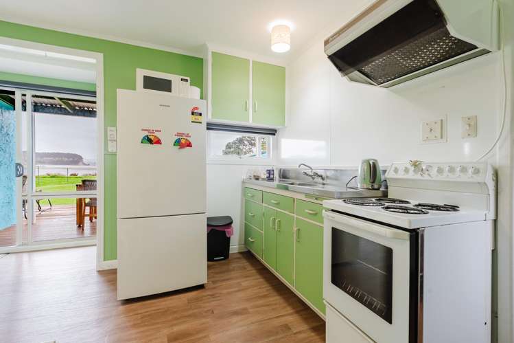 253 Pouewe Street_5