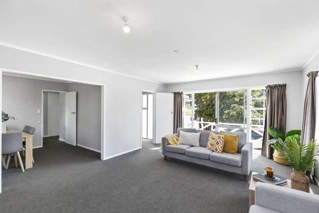 4 Greyfriars Crescent Tawa_3