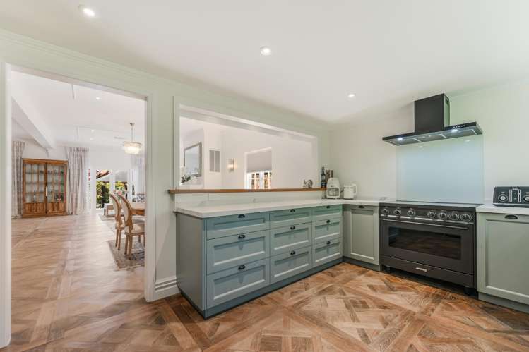 17 Quiet Woman Way_5