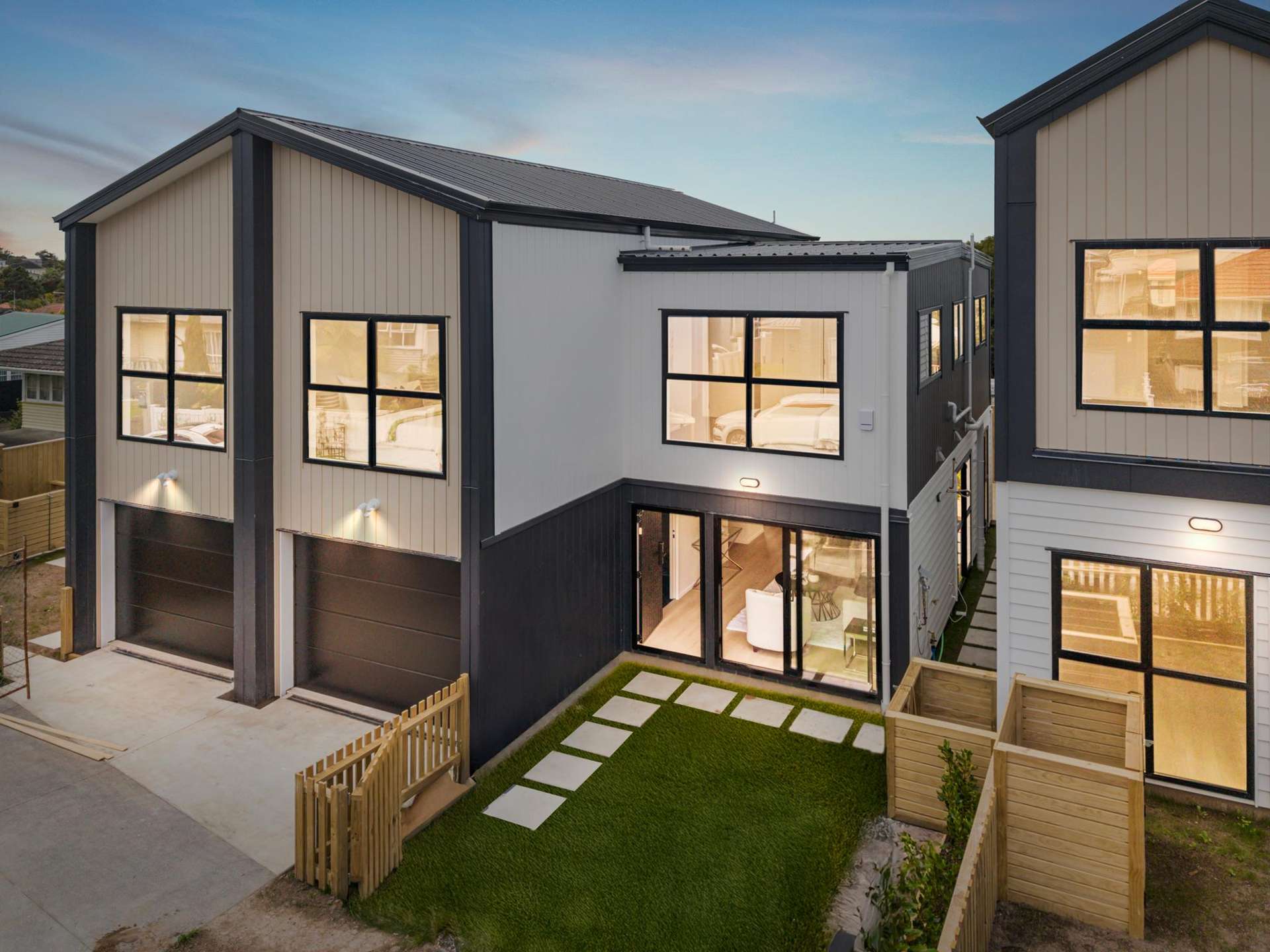 2/75 Titirangi Road New Lynn_0