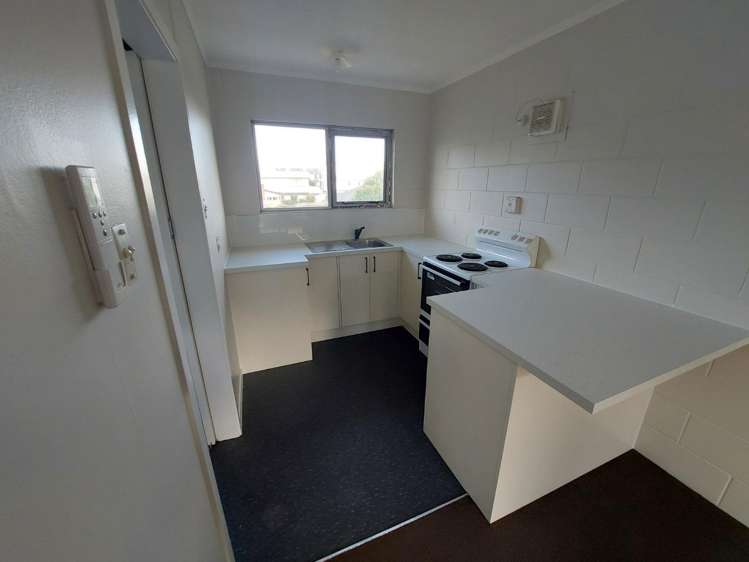 6/239 Old Farm Road 1074_3