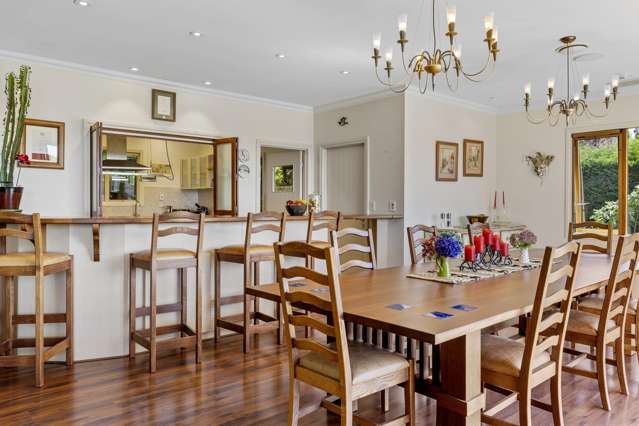534 Gillespie Place Acacia Bay_2
