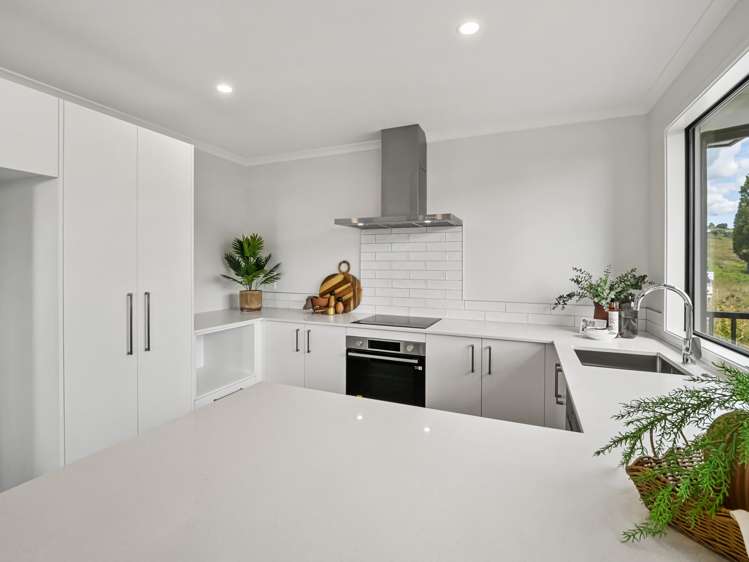 219 Adler Drive Ohauiti_14