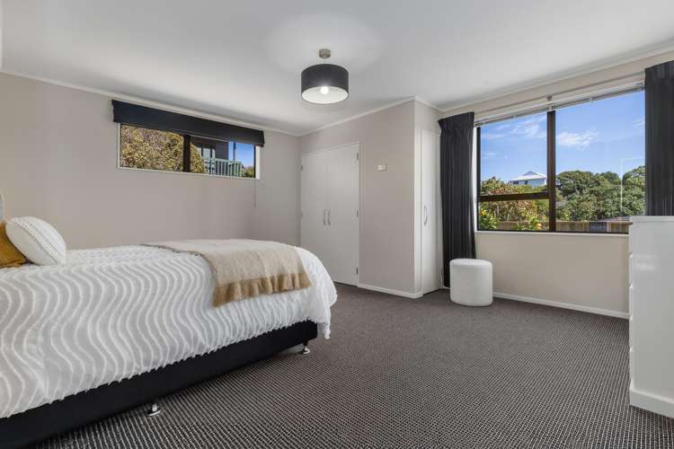 9 Kinnel Grove Papakowhai_13