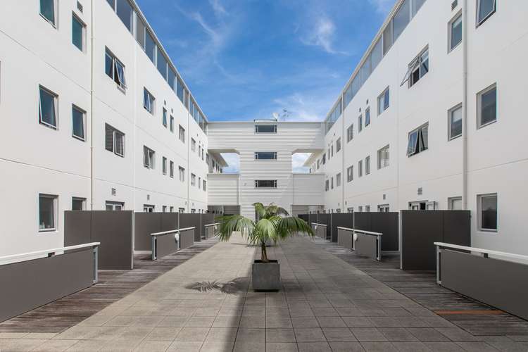 327/26 Morningside Drive Morningside_14