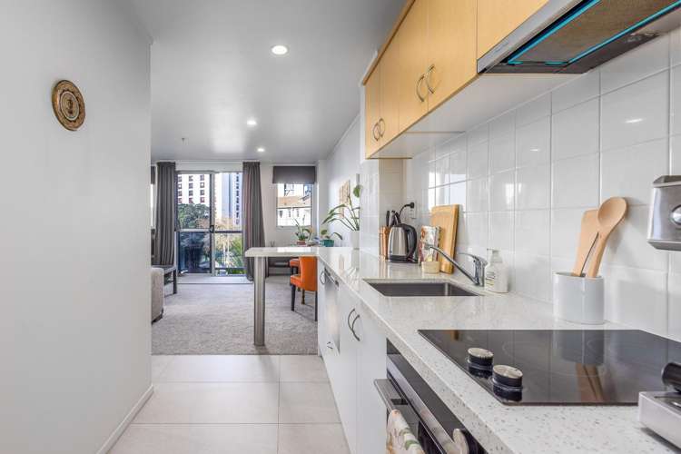 1J/127 Grafton Road Grafton_10