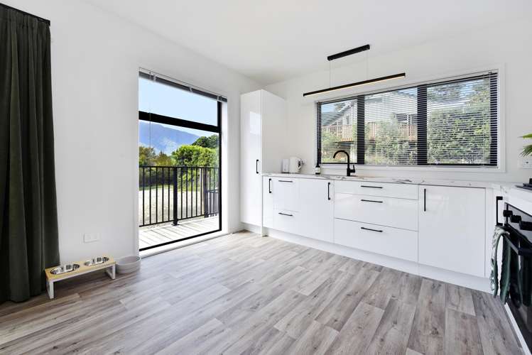 3203 Archers Road Tennyson Inlet_6