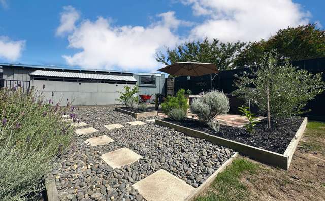 Price reduction - vendors require urgent sale!