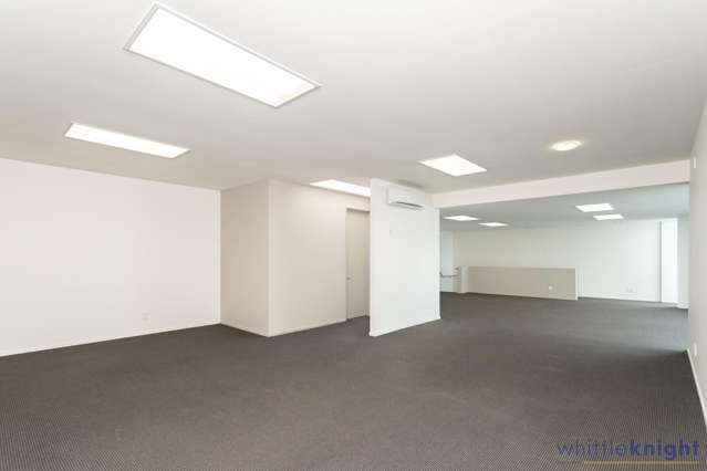 10/211 Ferry Road Waltham_1