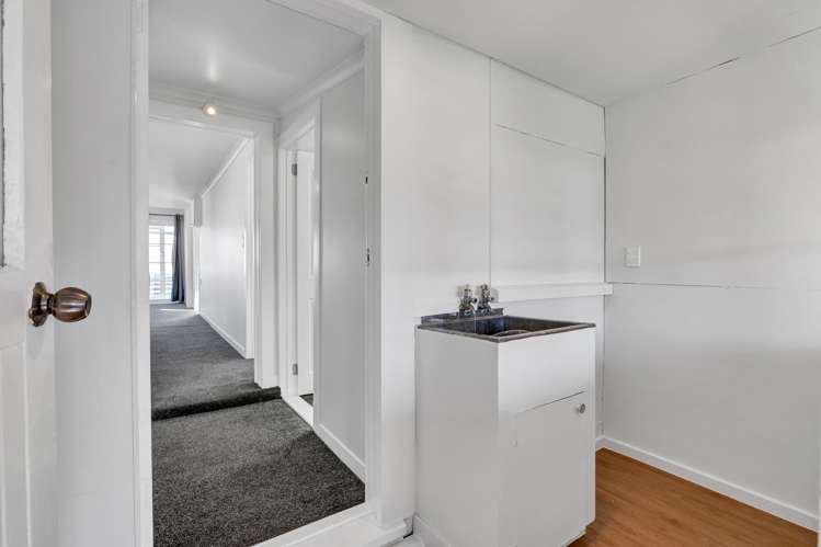82 Railway Street Eltham_17