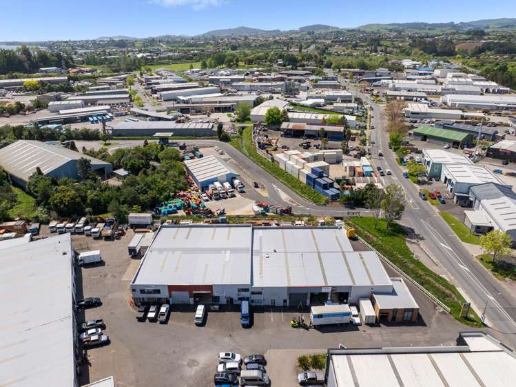 61 Maleme Street Greerton_17