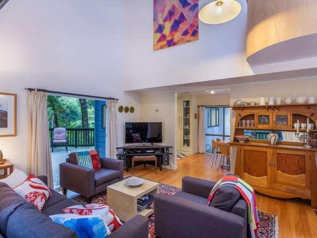 16 Kaurimu Rise Titirangi_3