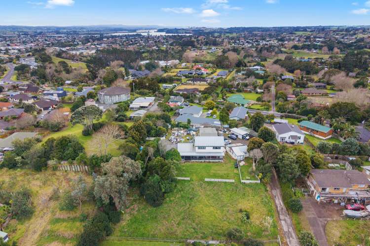 70 Colombo Road Waiuku_13