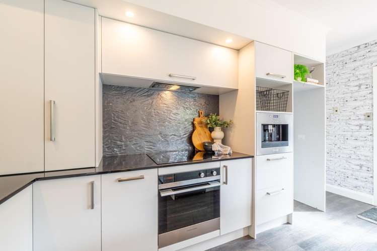 32 Beatrice Street_5