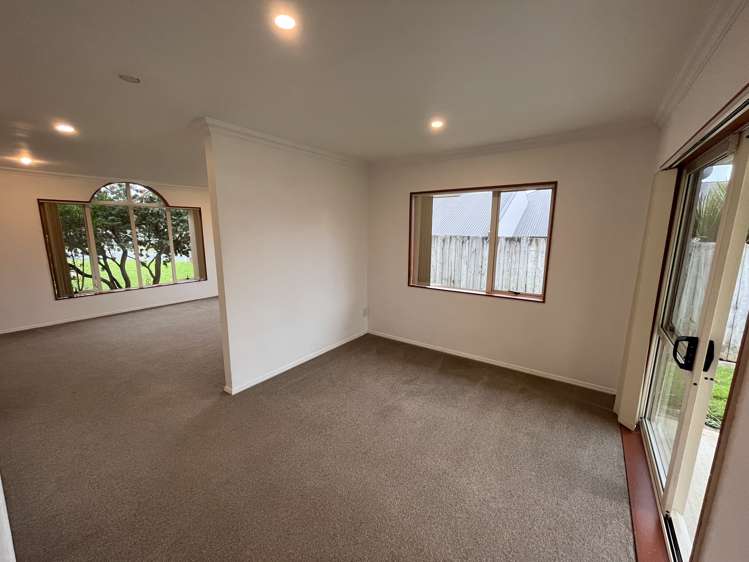 3 Lake Panorama Drive Henderson_6