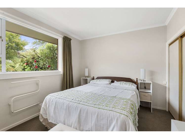 2202/202a Main Road Moncks Bay_6