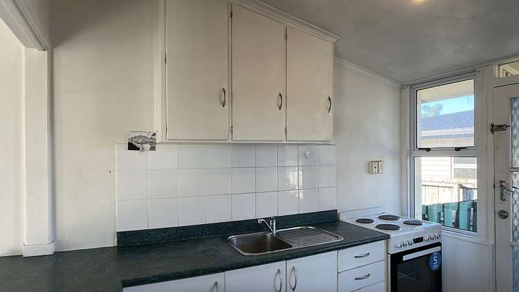 1/5 Aranui Rd Mount Wellington_10