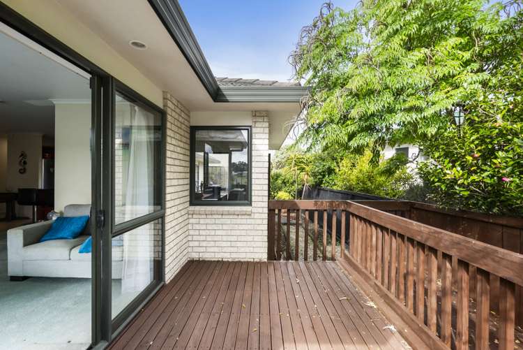 320 Hill Road The Gardens_12